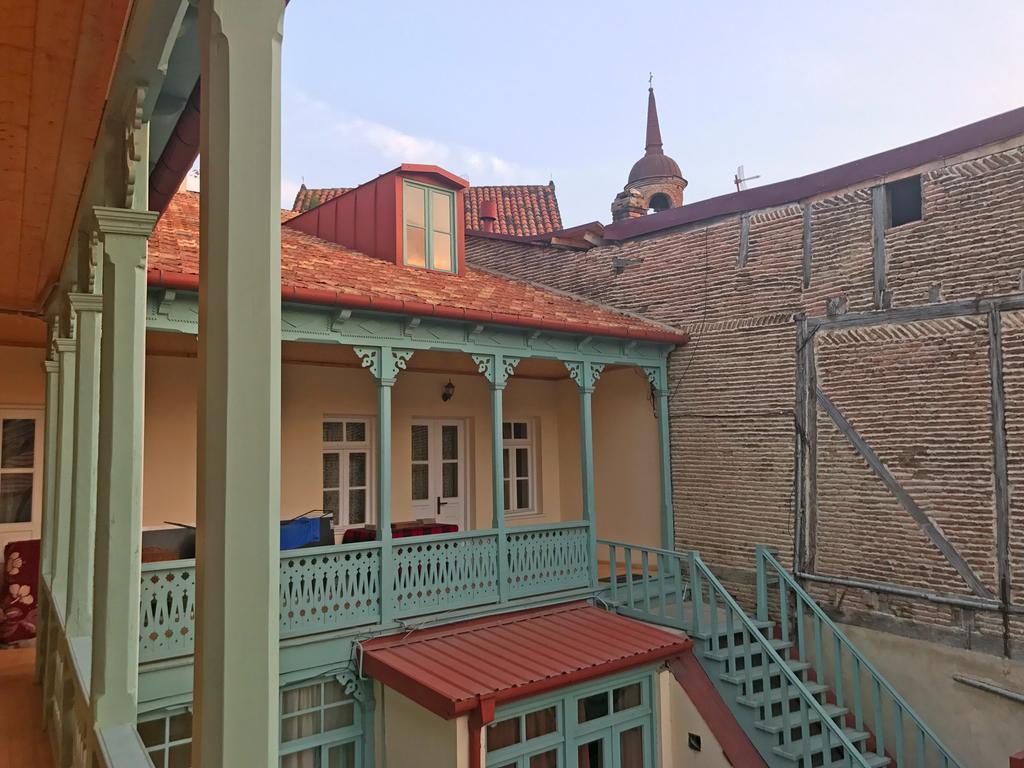 Oc Apartments Τυφλίδα Εξωτερικό φωτογραφία