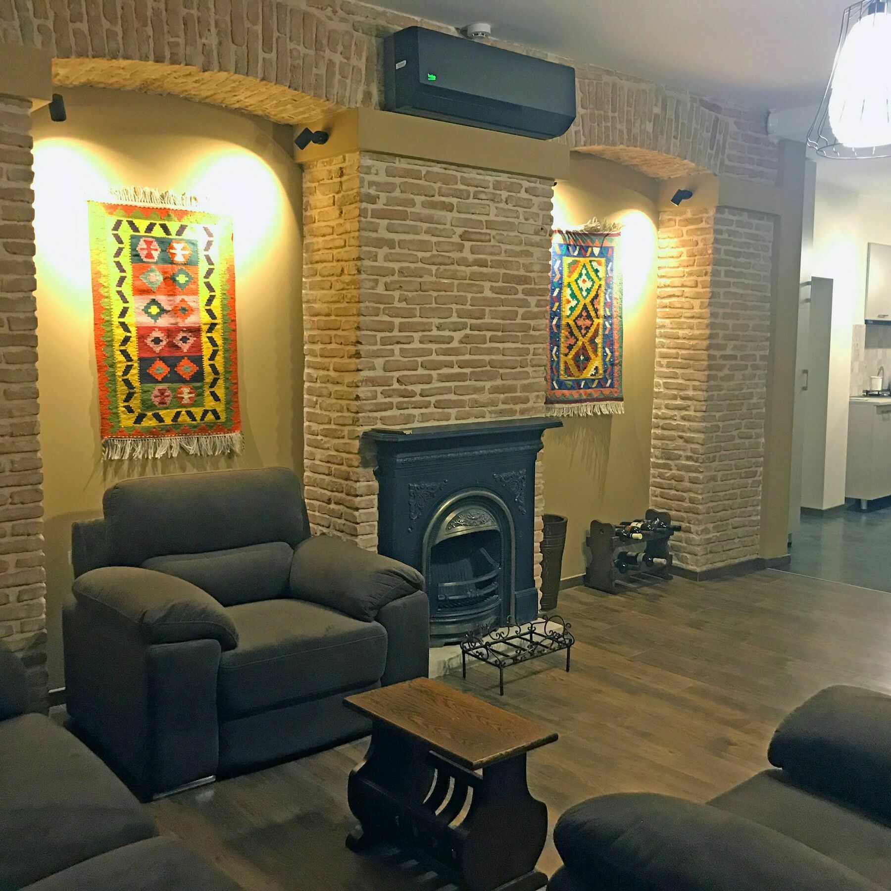 Oc Apartments Τυφλίδα Εξωτερικό φωτογραφία